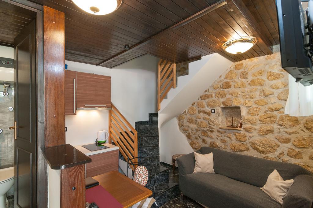 אומיס Apartments Larsen מראה חיצוני תמונה